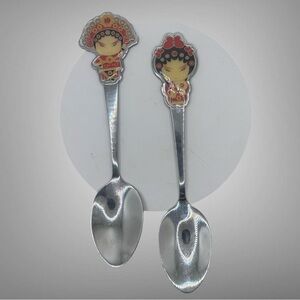 BEIJING OPERA HOUSE ART COLLECTIBLE SPOONS